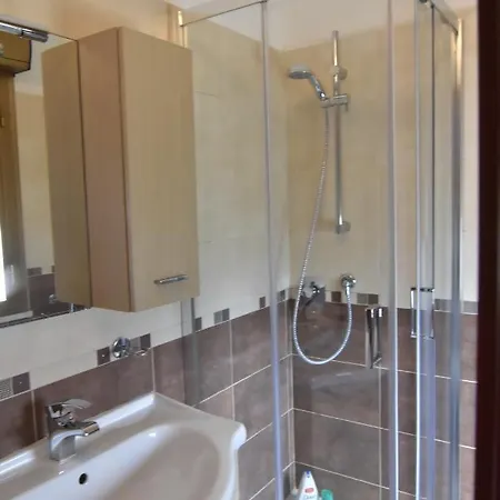 فندق مبيت وإفطار Il Girasole مونديلّو